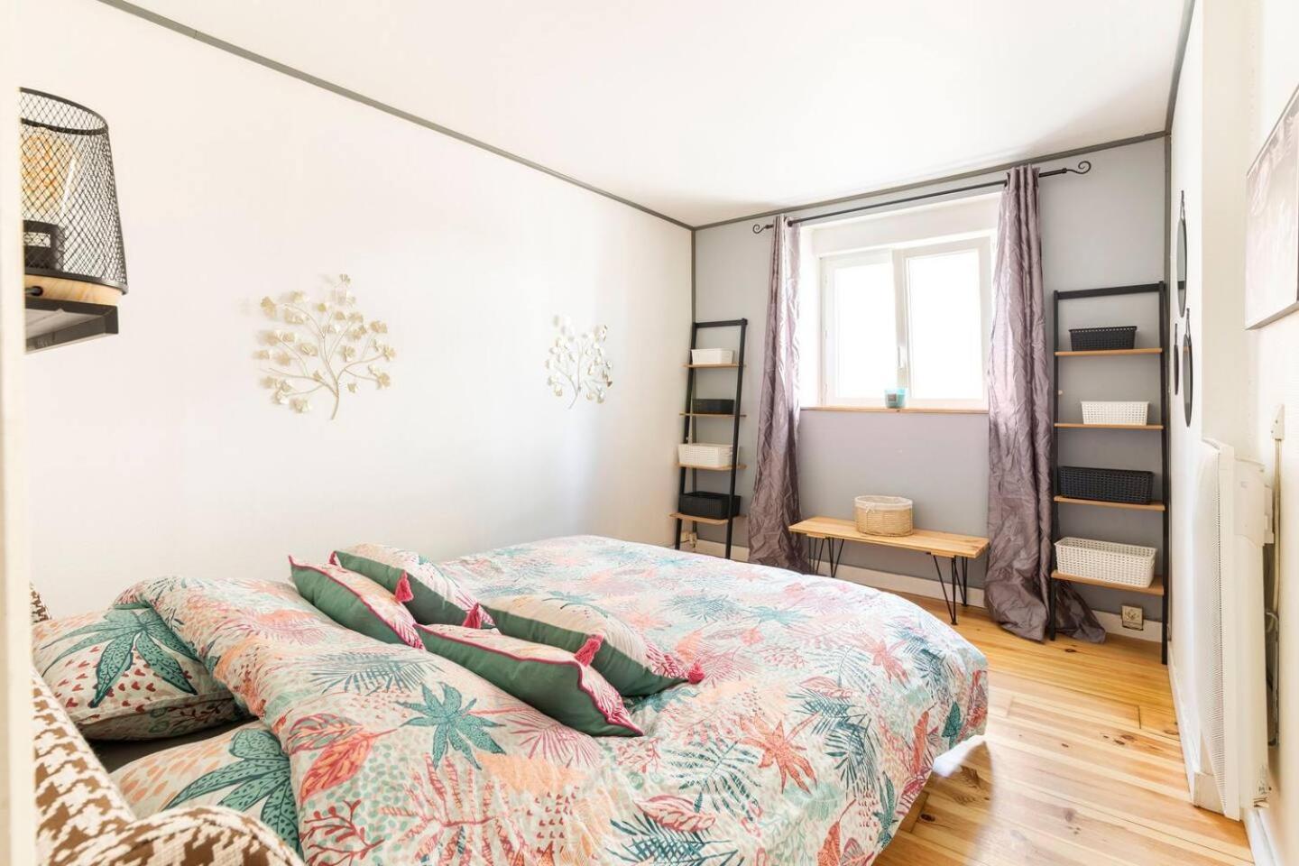 Il Etait Fois A Concarnoloc Appartement